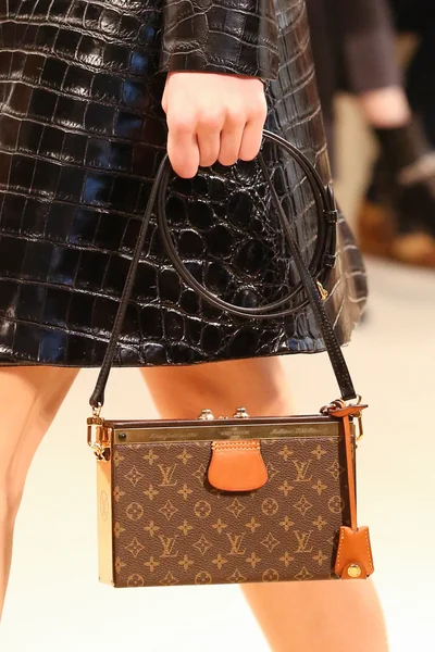 Look 141